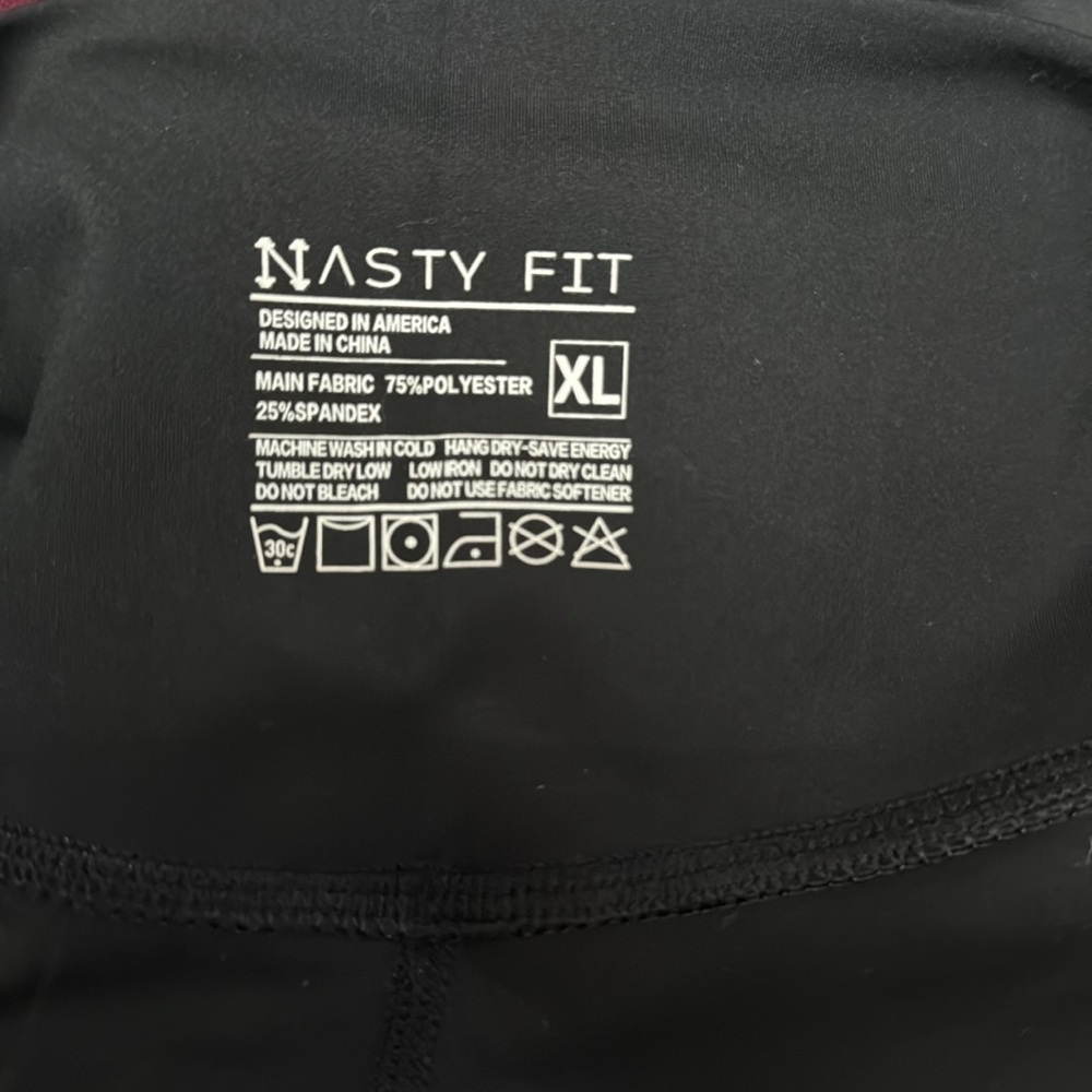 Black and Red Bike Shorts with Elastic Waistband - Picture 5 of 5